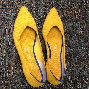 ISO Rothy’s Marigold Point size 9